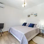 Seaside Luxury With A Swimming Pool Splitska, Brac - 23815 Villa