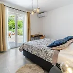 Seaside Luxury With A Swimming Pool Splitska, Brac - 23815 Villa