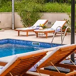 Seaside Luxury With A Swimming Pool Splitska, Brac - 23815
