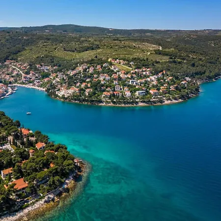 Seaside Luxury With A Swimming Pool Splitska, Brac - 23815 Villa Splitska
