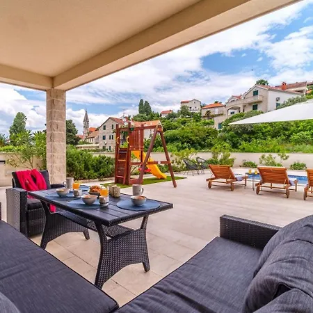 Villa Seaside Luxury With A Swimming Pool Splitska, Brac - 23815 *