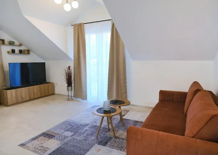 וילה Seaside Luxury With A Swimming Pool Splitska, Brac - 23815 *