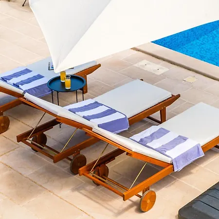 Villa Seaside Luxury With A Swimming Pool Splitska, Brac - 23815